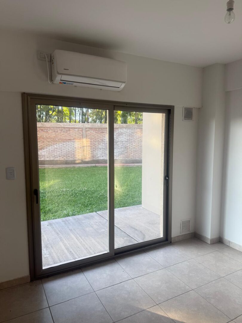 WhatsApp Image 2025-12-01 at 10.43.47